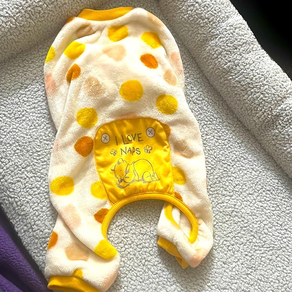 Winnie the Pooh pjs - Picture 1 of 6